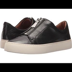 Frye Lena Zip Low sneaker 6 black